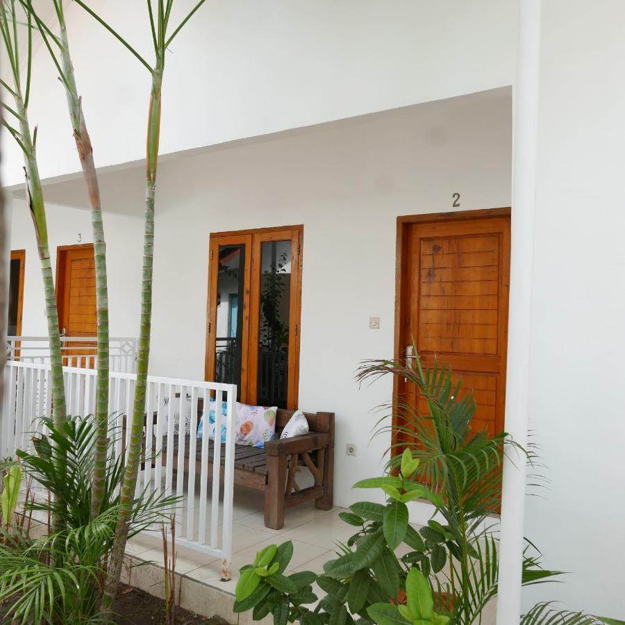 Rumah Side Apartman Gili Trawangan Kültér fotó