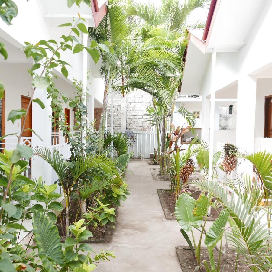 Rumah Side Apartman Gili Trawangan Kültér fotó